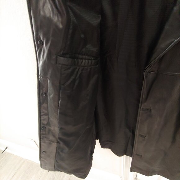 Baracuta Men’s Soft Leather Jacket Size XL Solid Black Button Up Overcoat - Picture 4 of 7